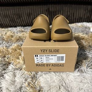 Yeezy Slide Infant